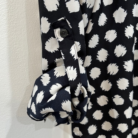 Ann Taylor Polka Dot Long Sleeve Women's Top - Picture 3 of 4